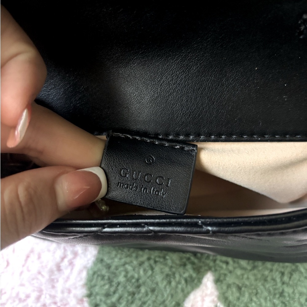 Gucci Black Quilted Clutch - Picture 2 of 2